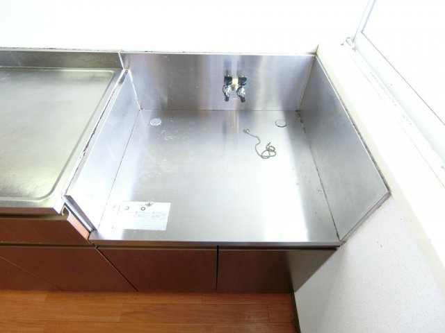吉井ハイツ　Ｃ棟のキッチン|イメージ203号室の写真