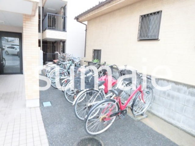 ドーチェスター大宮の駐車場|駐輪場☆
