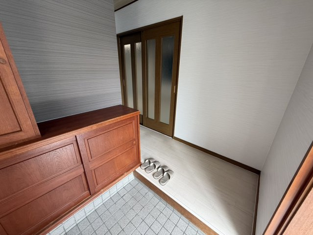 和歌山市次郎丸・中古戸建・113789の玄関