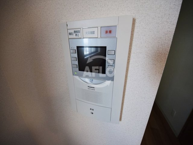 プレサンス心斎橋ニストのセキュリティ|プレサンス心斎橋ニスト　TVモニター付きインターホン
