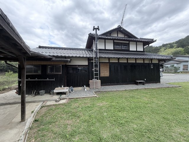 丹波市春日町多利の中古一戸建の外観