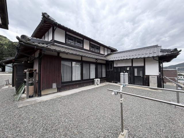 丹波市春日町多利の中古一戸建の外観