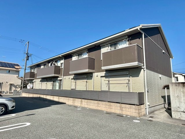 クラージュKSの外観