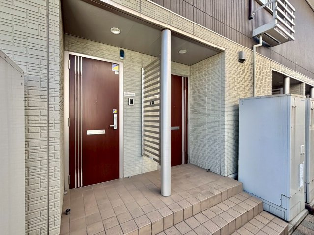 クラージュKSの外観