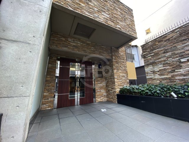 ジュネーゼグラン京町堀のエントランス|ジュネーゼグラン京町堀　エントランス