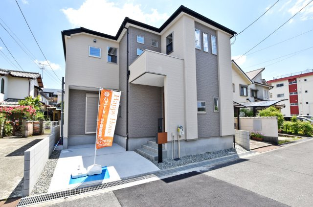 ファーストタウン荻野3丁目新築一戸建て│2SLDK+駐車1台可