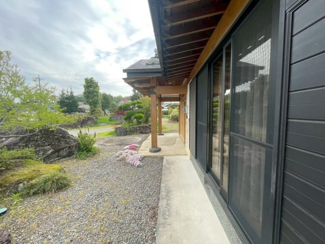 鹿沼市玉田町　中古戸建の庭