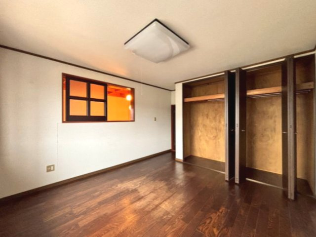 日光市猪倉　中古戸建の洋室