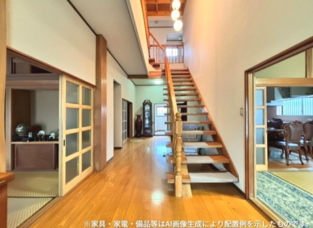 日光市猪倉　中古戸建の玄関