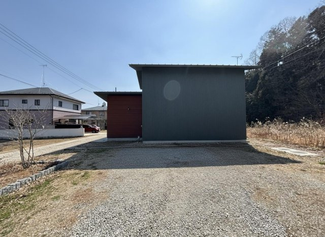 那須塩原市唐杉　中古戸建の駐車場
