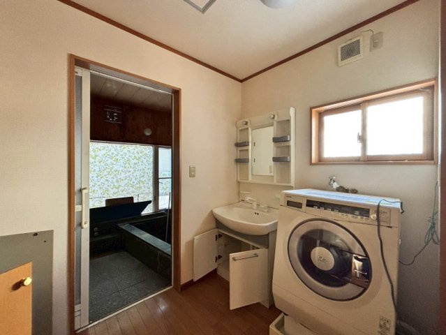 那須バケイションランド管理別荘地：那須町大字高久丙　中古戸建 ※告知事項ありの脱衣所