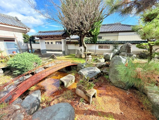 常陸太田市棚谷町中古戸建の庭