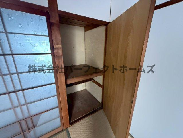 河北中町戸建　賃貸の収納|小物を収納するのに便利です