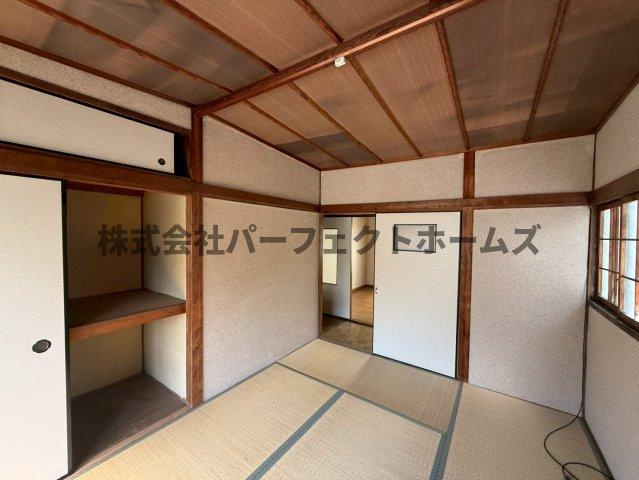 河北中町戸建　賃貸の和室|和室ならではの温かな和の空間で寛ぎの時間を過ごせます