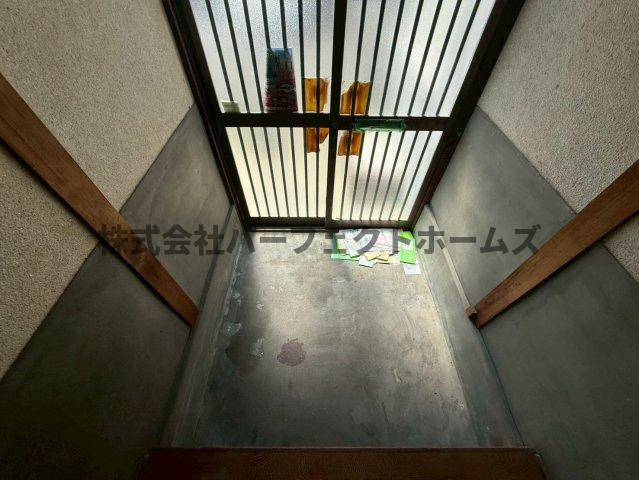 河北中町戸建　賃貸の玄関|シンプルで使いやすい玄関です
