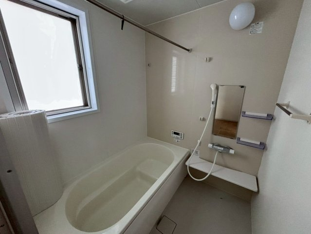 栃木市今泉町　中古戸建の浴室