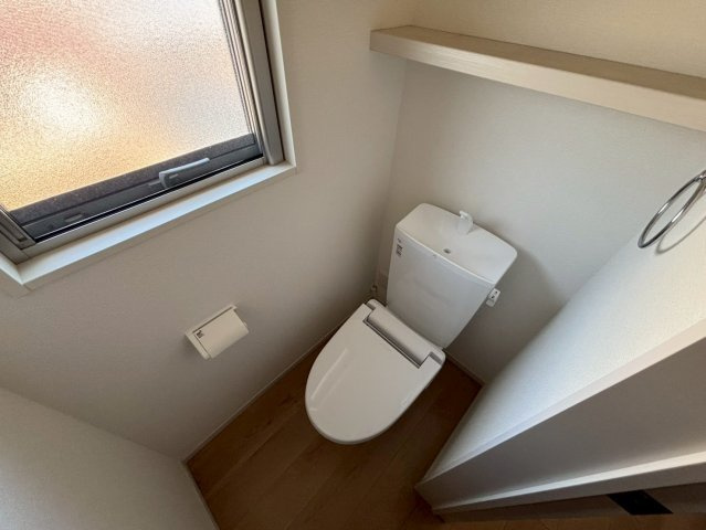栃木市今泉町　中古戸建のトイレ
