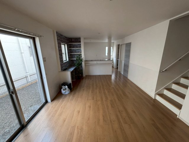 栃木市今泉町　中古戸建の居間・リビング
