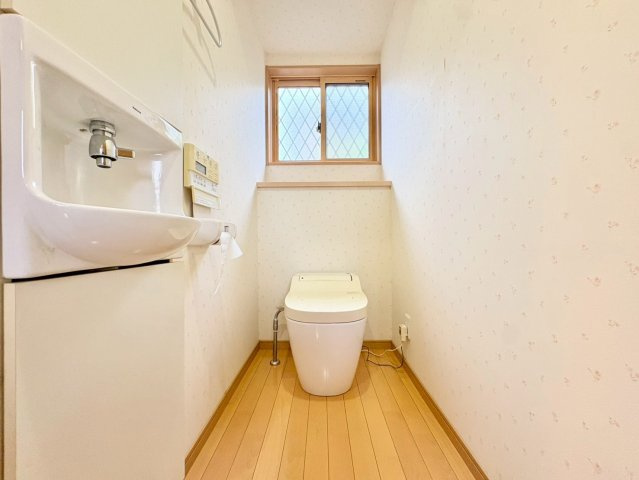 芳賀郡市貝町赤羽　中古住宅のトイレ