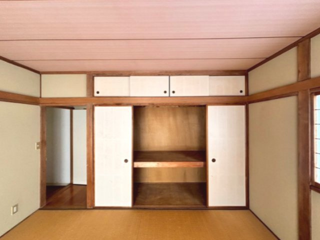 山武市木原　中古戸建の収納