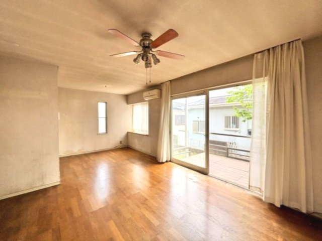 山武市木原　中古戸建の居間・リビング