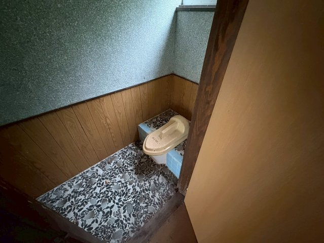 栃木県那須塩原市寺子　戸建てのトイレ|落ち着いたトイレです