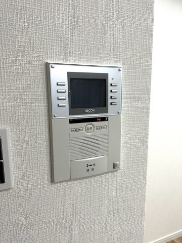 ライオンズマンション武里の内装|２４インターホン