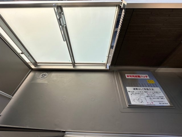 D-Place安田のバルコニー