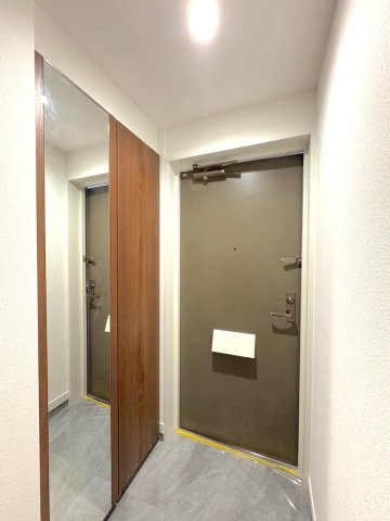 ローヤルシティ川口西の玄関|玄関