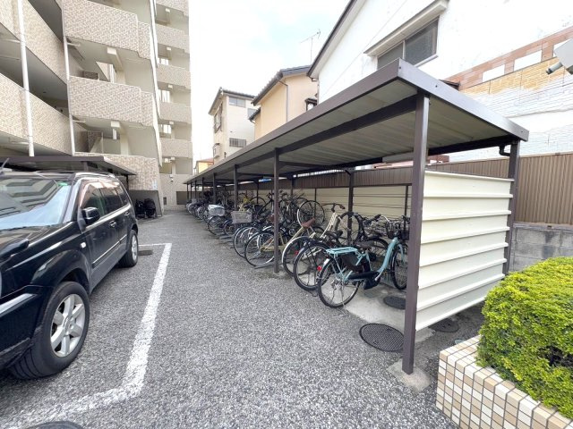 前川公園ローヤルコーポのその他|駐輪場