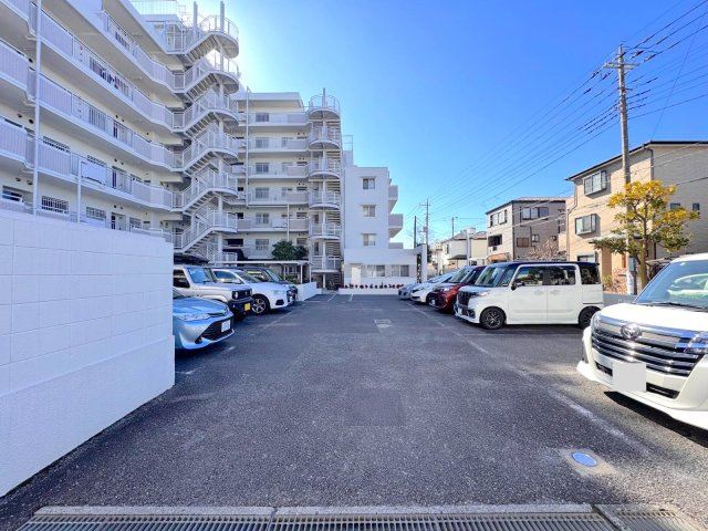 コスモ蕨南の駐車場|駐車場