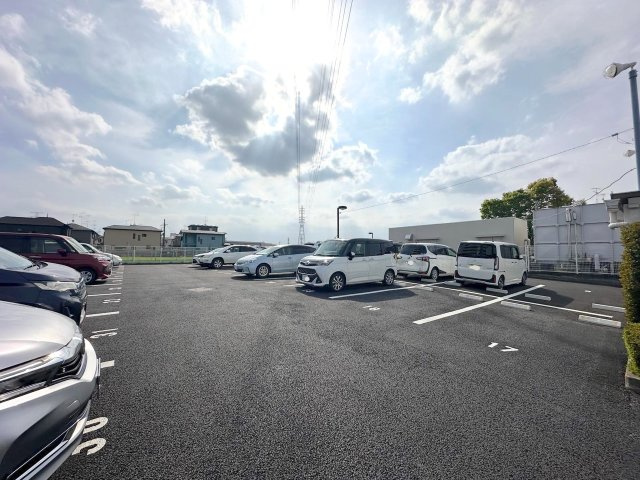 東建ニューハイツ北鴻巣の駐車場|駐車場
