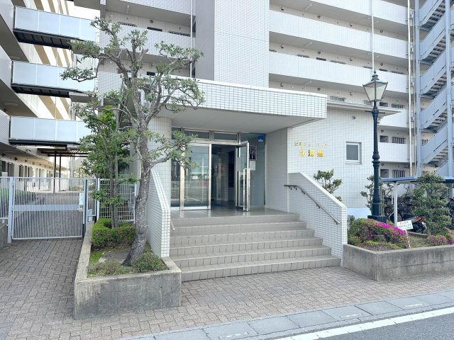 東建ニューハイツ北鴻巣のエントランス|エントランス外