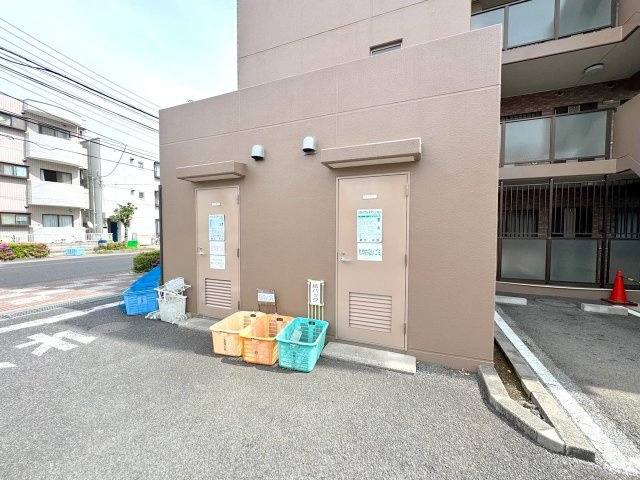 ライオンズマンション蕨市民公園のその他共用部分|ゴミ置き場