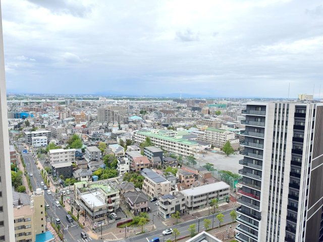 ラムザタワーの展望|眺望　
16階部分につき遮るものがなく、見晴らしの良い開放的な眺望が広がります。四季折々の景観や夜景を心ゆくまでお楽しみいただけます。