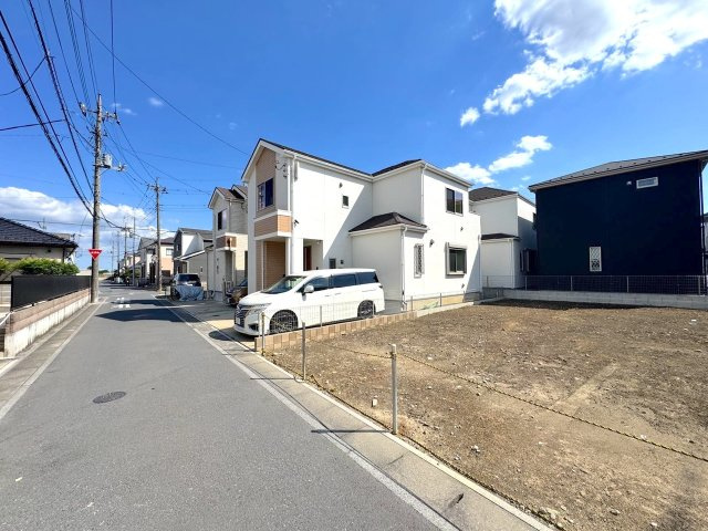 戸建 八潮市大字南川崎の外観|外観　遠目から