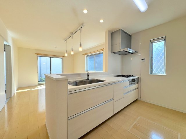 戸建 八潮市大字南川崎のキッチン|キッチン