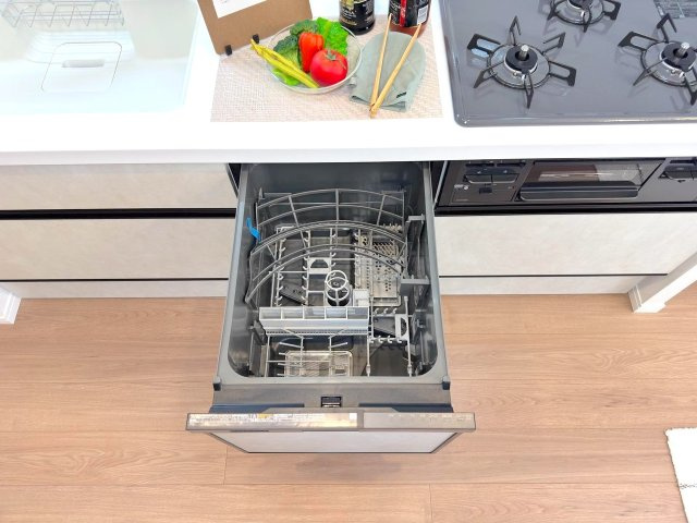 レジデンシャル春日部ウィステリアの発電・温水設備|食洗機