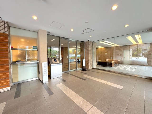 ソルクレスト川口のエントランス|エントランスホール