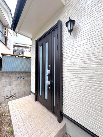見沼区御蔵　中古戸建てのその他|玄関外