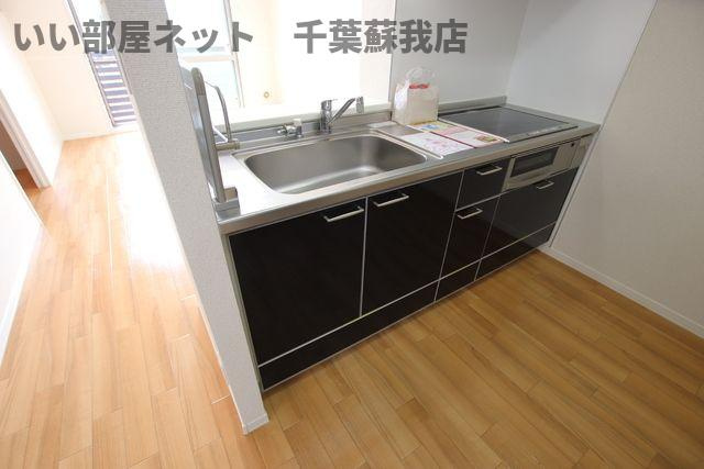 ウイングヒルズＢのキッチン|きれいなキッチンです
