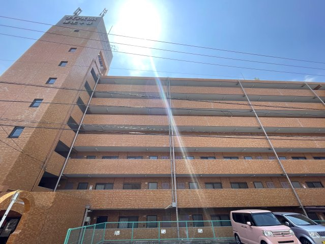 室内の“管”も交換済み！うーん。水もよりキレイな気がする、、、５階の眺望もちょうどイイ高さで開放感も得られちゃう安パイ『ダイアパレス保土ケ谷』リフォームの外観|物件の外観です