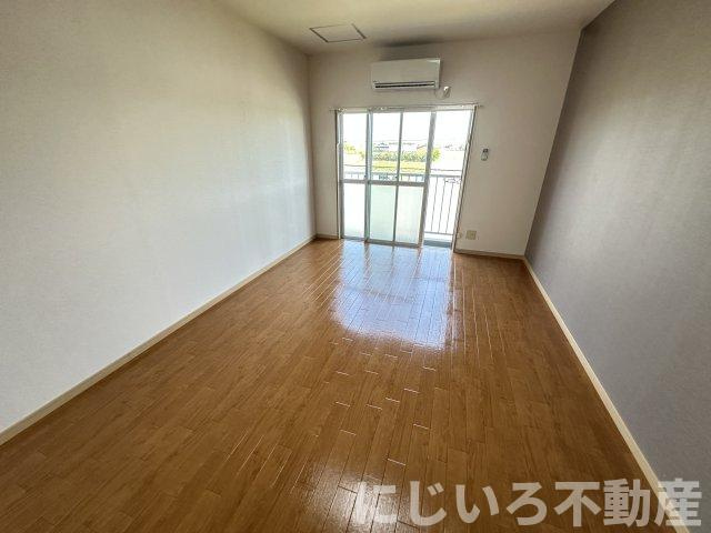 ヴィゴラス弐番館の居間・リビング