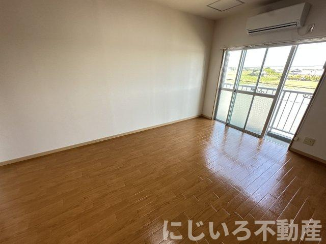 ヴィゴラス弐番館の居間・リビング