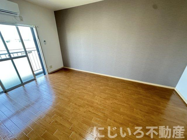ヴィゴラス弐番館の居間・リビング