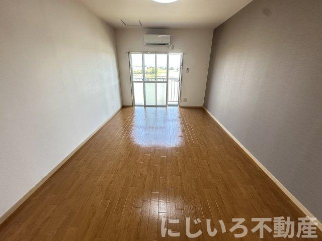 ヴィゴラス弐番館の居間・リビング