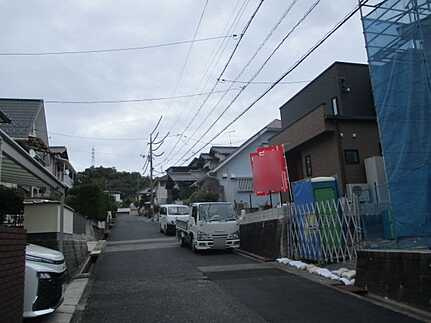 【前面道路含む現地写真】の画像