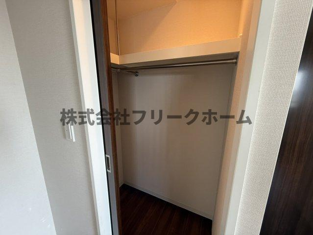 武蔵野市境南町２丁目の賃貸マンションの収納