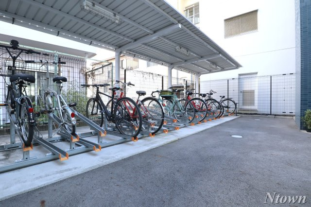 【その他共用部分】 | プレサンス久屋大通公園セラフィ | 駐輪場です