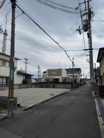 和歌山市松江北7丁目・土地・127957の前面道路含む現地写真